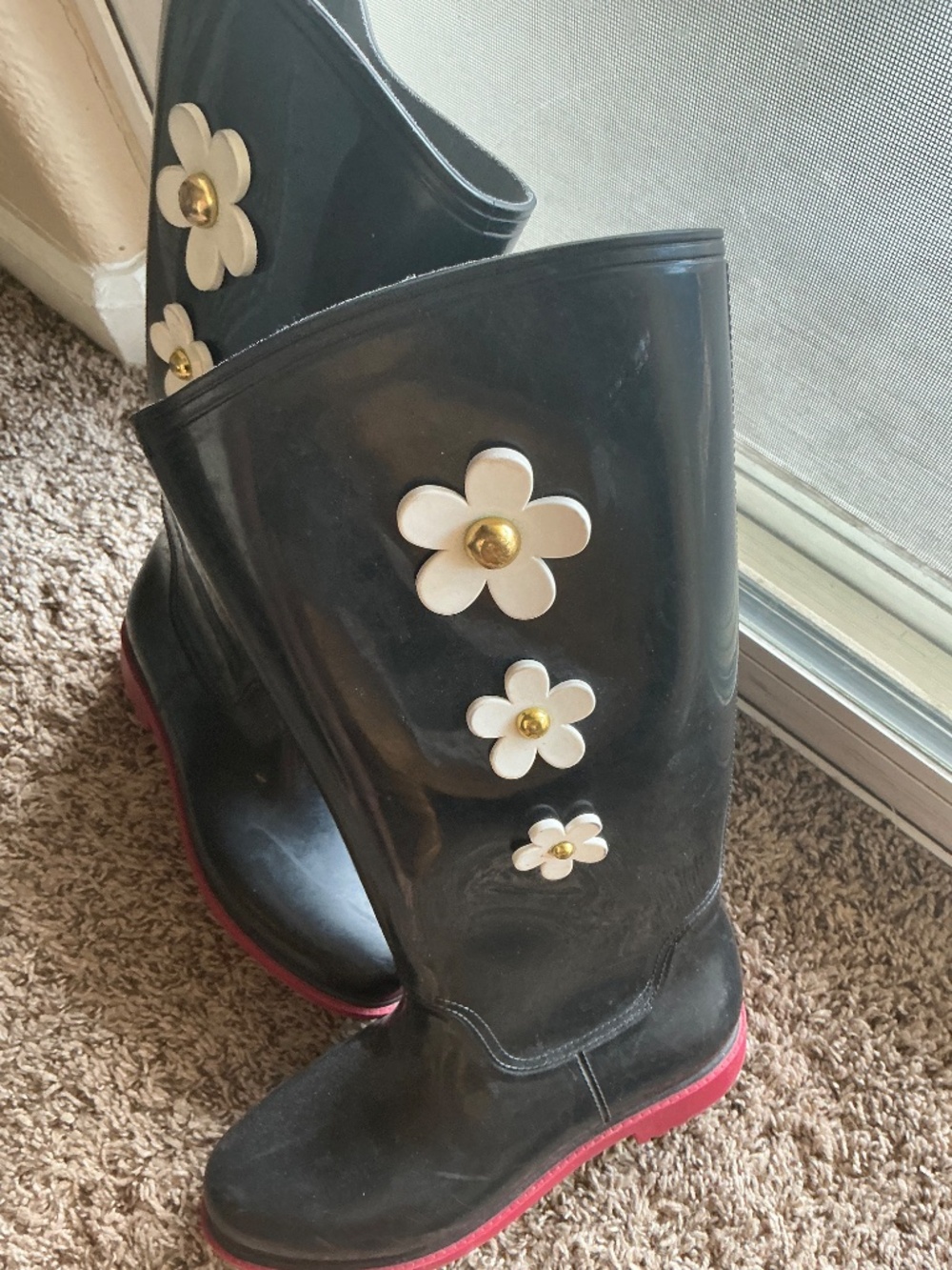 Boots - Picture 2 of 4